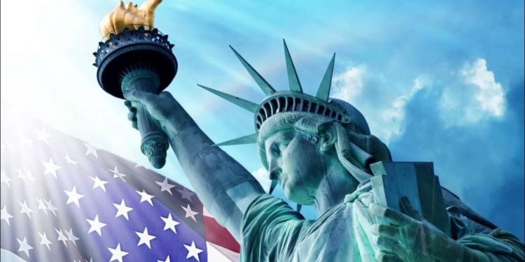 Lotaria Amerikane: Kur hapen aplikimet dhe sa janë shanset për të fituar