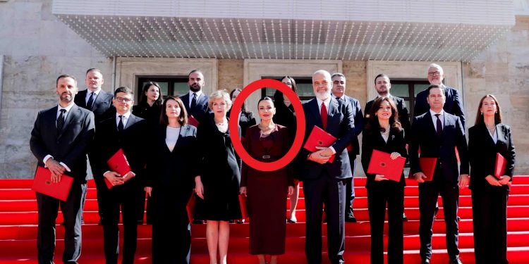 Radha e zëvendëskryeministres Balluku? SPAK konfirmon statusin e saj si person që duhet të ketë avokat kur të pyetet