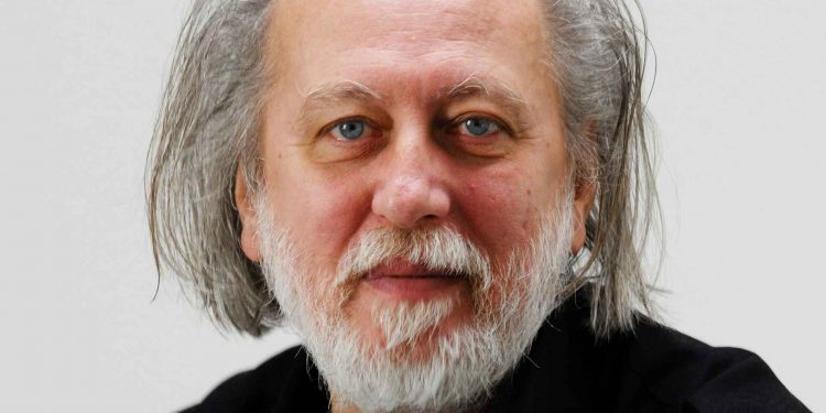 Shkrimtari hungarez, Laszlo Krasznahorkai, fiton Çmimin Nobel në letërsi për vitin 2025