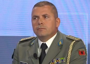 Rikthehet shërbimi ushtarak? Papa: Kush mund të bëhet pjesë e Forcës Rezerviste