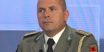 Rikthehet shërbimi ushtarak? Papa: Kush mund të bëhet pjesë e Forcës Rezerviste