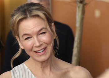 Renee Zellweger surprizon me pamjen e re: ekspertët zbulojnë çfarë mund të ketë ndryshuar