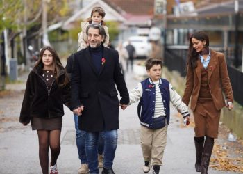 Kosovë: Zgjedhjet lokale fitohen në shumicë nga “Vetëvendosja” e Albin Kurtit, Prishtinën e mban Përparim Rama