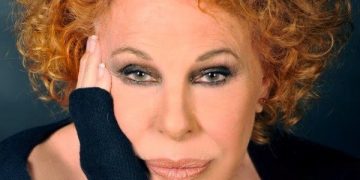 I jepet lamtumira e fundit divës së muzikës italiane Ornella Vanoni: 4000 njerëz në homazhe