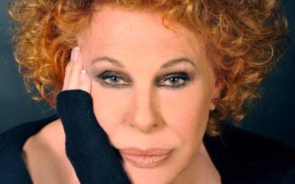 I jepet lamtumira e fundit divës së muzikës italiane Ornella Vanoni: 4000 njerëz në homazhe