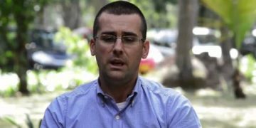Përse mungon standarti i dorëheqjes në politikën shqiptare?