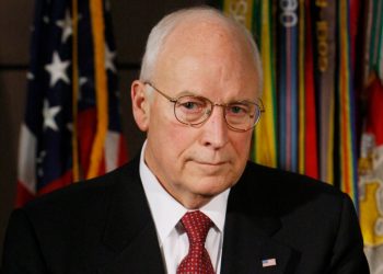 Ish-zёvendёspresidenti amerikan Dick Cheney, arkitekti i pushtimit të Irakut në vitin 2003, ndahet nga jeta në moshën 84-vjeçare 
