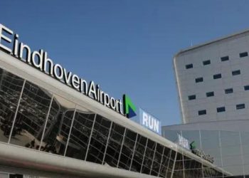 Alarm në Hollandë: Dronë misteriozë paralizojnë për 2 orë aeroportin e Eindhoven – rritet frika për ndërhyrje ruse