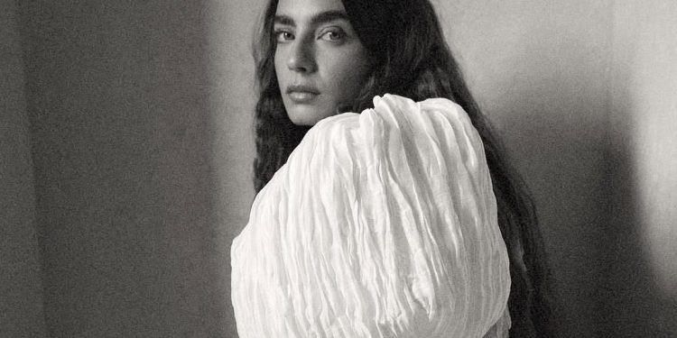 Kthehet nё modё stili aristokratik i shekullit XVI