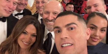 Superstari Ronaldo “shënon” në Shtëpinë e Bardhë: i ftuar special i Presidentit Trump