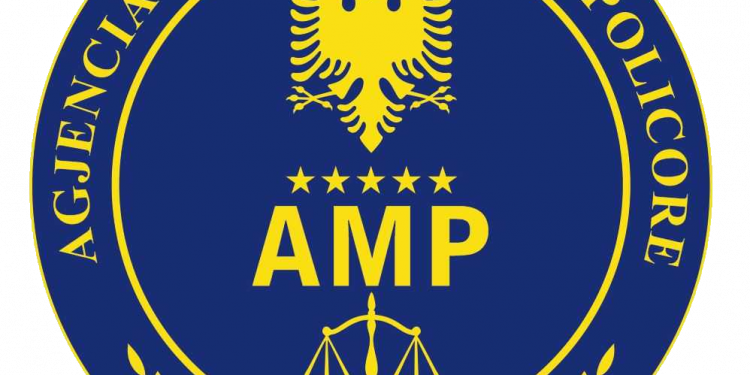 Skandali pas atentatit në Rinas: Dy policë ndalohen nga AMP, akuzohen për falsifikim dokumentesh në punësimin e Muçi Shaljanit