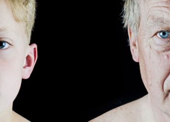 Shkenca sfidon moshën: molekula natyrale që ngadalësojnë plakjen