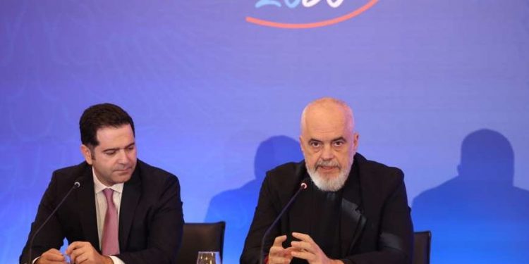 Drafti 1.2 miliardë euro: Nёse nuk paguan tatimet njё ditё mund tё takosh “Paqen fiskale”  