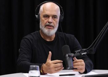 Kryeministri Rama “firmos” vendimin e Gjykatës Kushtetuese në Podkast: Ministrin “Balluku” e largon vetëm “dorëheqja, Kryeministri, apo dënimi i formës së prerë”