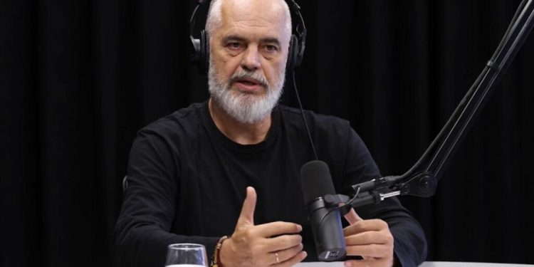 Kryeministri Rama “firmos” vendimin e Gjykatës Kushtetuese në Podkast: Ministrin “Balluku” e largon vetëm “dorëheqja, Kryeministri, apo dënimi i formës së prerë”