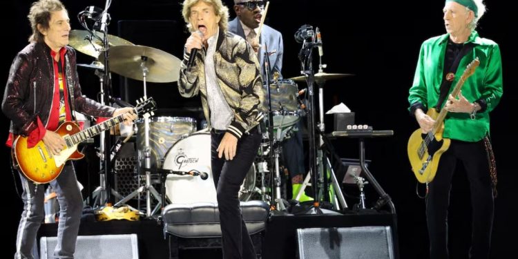 Kitara dhe xhaketa e Rolling Stones në ankand, koleksioni i rrallë që po bën bujë