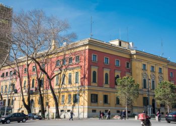 SPAK “bastis” Ministrinë e Financave/ Sekuestrohen dokumentet për gjobën 120 mln euro të Bankers Petroleum