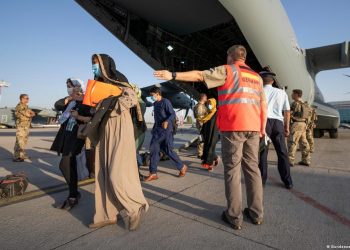 Gjermania tërhiqet nga premtimi për strehimin e qindra afganëve