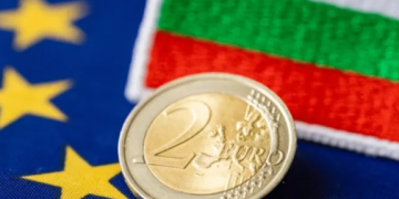 Kush do ta përdorë euron nga viti 2026? Bullgaria i bashkohet monedhës së përbashkët evropiane