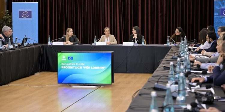 Lobimi si nevojё pёr alibinё e korrupsionit. Korridori qё po hapet me ligj.