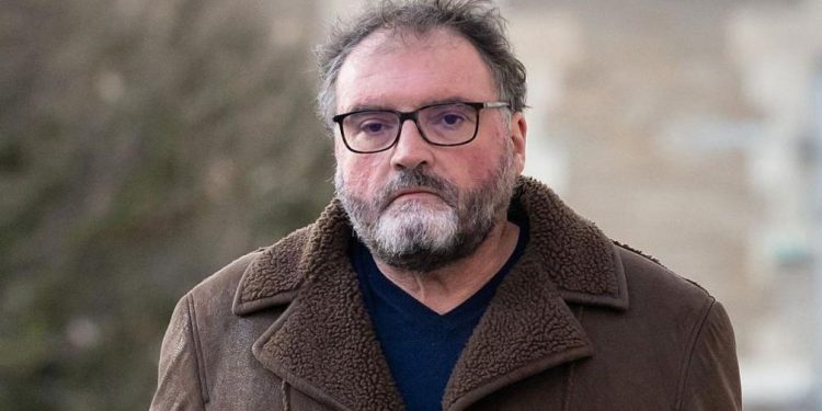 “Doktor Vdekja”: anesteziologu francez që helmoi pacientët dënohet me burgim të përjetshëm