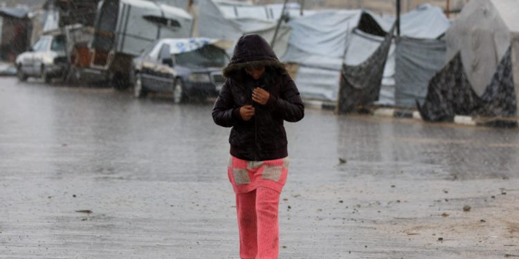 Moti ekstrem dimëror thellon tragjedinë humanitare në Gaza