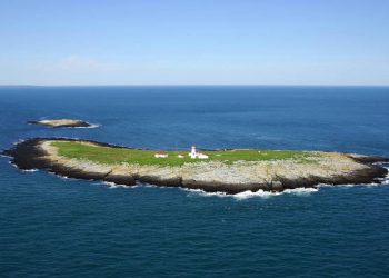 Ishulli i harruar që po hap një grindje të re mes SHBA-së dhe Kanadasë