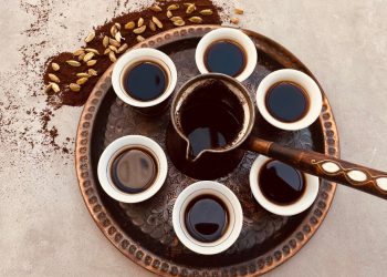 Kafeja turke: një zakon i vjetër që vazhdon të na bashkojë