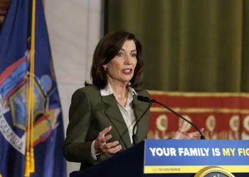 Guvernatorja e Nju Jorkut do të firmosë ligjin për të drejtën e vdekjes për të sëmurët terminalë