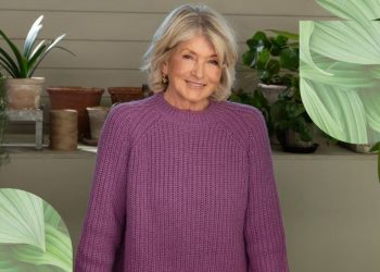 Në moshën 84-vjeçare, Martha Stewart stërvitet çdo mëngjes në orën 6:30 dhe nuk ndalet kurrë