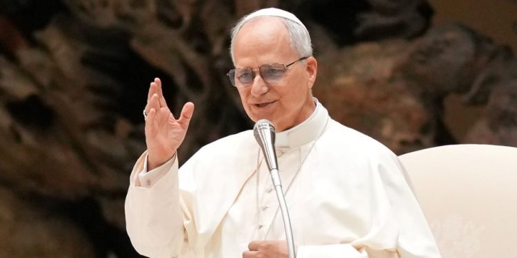 Papa Leo XIV bën thirrje për mbrojtjen e të miturve nga rreziqet e inteligjencës artificiale