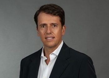 Avokati zviceran i “Panama Papers” përballet me drejtësinë në Gjermani për akuzat e evazionit fiskal