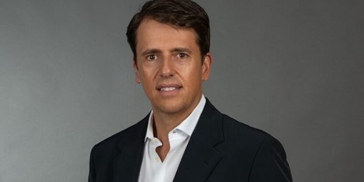 Avokati zviceran i “Panama Papers” përballet me drejtësinë në Gjermani për akuzat e evazionit fiskal