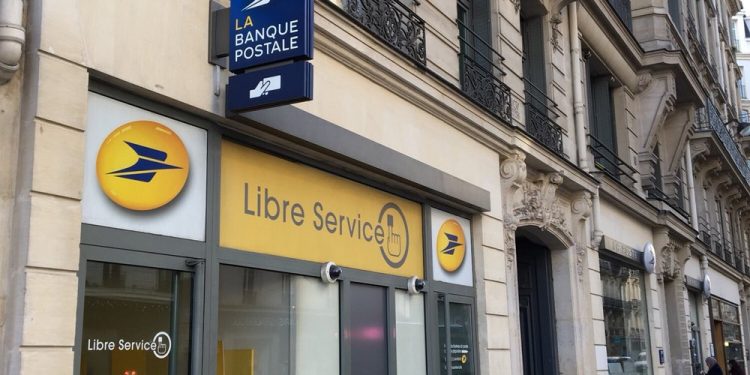 Sulmi kibernetik paralizon postën franceze në prag të Krishtlindjeve