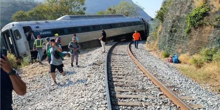 Meksikë: Të paktën 13 të vdekur dhe dhjetëra të plagosur nga dalja nga shinat e Trenit Ndëroqeanik