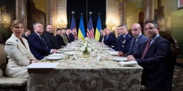 Takimi Trump–Zelensky në Florida: çfarë u tha, çfarë nuk u vendos dhe pse është i rëndësishëm