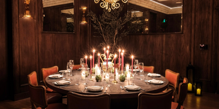 Bjondet e “komplotit” kushtetues