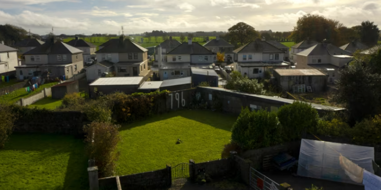 Gjurmët e makabritetit dalin në sipërfaqe: një tjetër varr masiv foshnjash zbulohet në shtëpinë e drejtuar nga murgeshat
