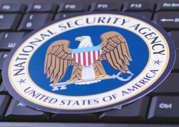 Punonjësja transgjinore e NSA-së padit administratën Trump për shkelje të të drejtave civile