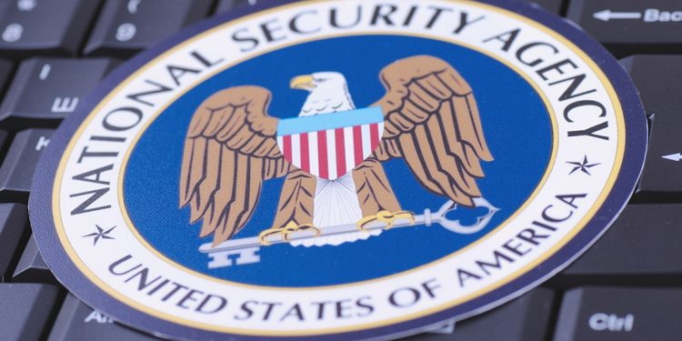 Punonjësja transgjinore e NSA-së padit administratën Trump për shkelje të të drejtave civile