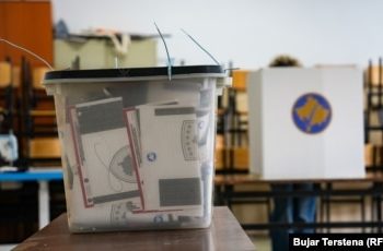 Kosovë / Zgjedhjet e fundit vihen në dyshim: Manipulim në numërimin e votave