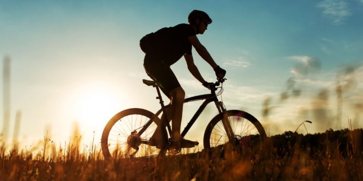 A mund ta dëmtojë biҫikleta jetën seksuale? Një urolog sqaron shqetësimin që frikëson shumë burra