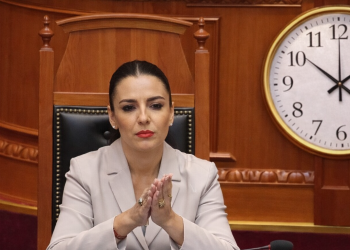 Loja me afatet dhe “Tik Taku” i Belindës: 3 muaj që vlejnë sa vetë pushteti