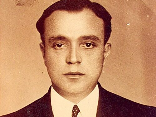 Nga Kryeministër i Shqipërisë në pastrues tualetesh: jeta e thyer e Ibrahim Biçakçiut