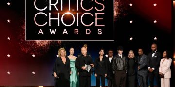 Hollivudi hap sezonin e çmimeve: “Beteja e Veriut” triumfon, Chalamet dhe Buckley shpallen më të mirët