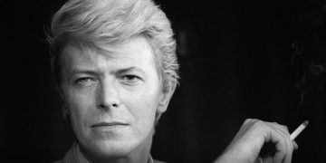 Dhjetë vjet pa David Bowie: A po zbehet trashëgimia e një legjende që ndryshoi muzikën?