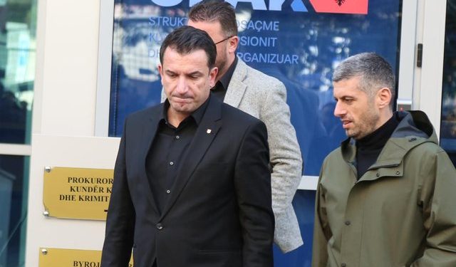 Drejtësia korrigjon urdhrin politik: Alban Dokushi rikthehet në detyrë menjëherë nga Gjykata Administrative