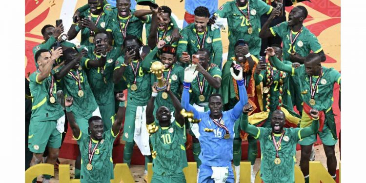 Senegali triumfoi mes kaosit: Kupa e Afrikës u vendos nga një gol në minutat shtesë