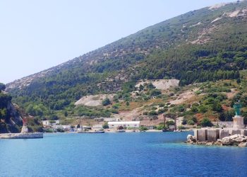 Ishulli i Sazanit, miqësia Rama–Kushner dhe letra që prishi qetësinë