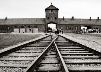 Sot, 27 janar – Bota kujton viktimat e Holokaustit, Shqipëria nderon trashëgiminë e shpëtimit